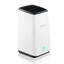 Lade das Bild in den Galerie-Viewer, ZyXEL NR5103 5G NR Indoor Router 2xRJ45 2,5G 1xUSB 3.0 4 Port TS9 für externe Antenne