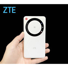Lade das Bild in den Galerie-Viewer, ZTE U30 Air 5G MiFi 4500 mAh Akku
