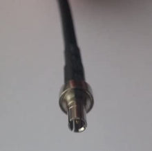 Lade das Bild in den Galerie-Viewer, Adapter CRC9 Stecker (TS5) auf SMA Buchse schwarzes Kabel 20cm für externe Antenne Kompatibel 4G LTE Huawei E5180 Router und Hotspot Modem
